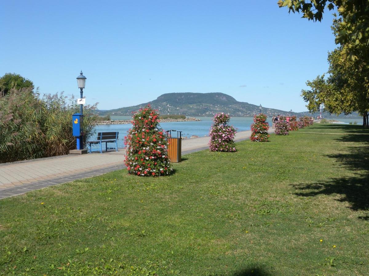 Holiday Home In Fonyod/Balaton 39889 Kültér fotó